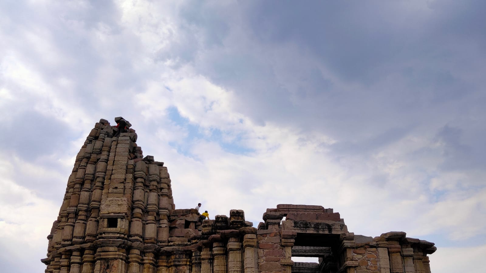 Schools in Mahoba
