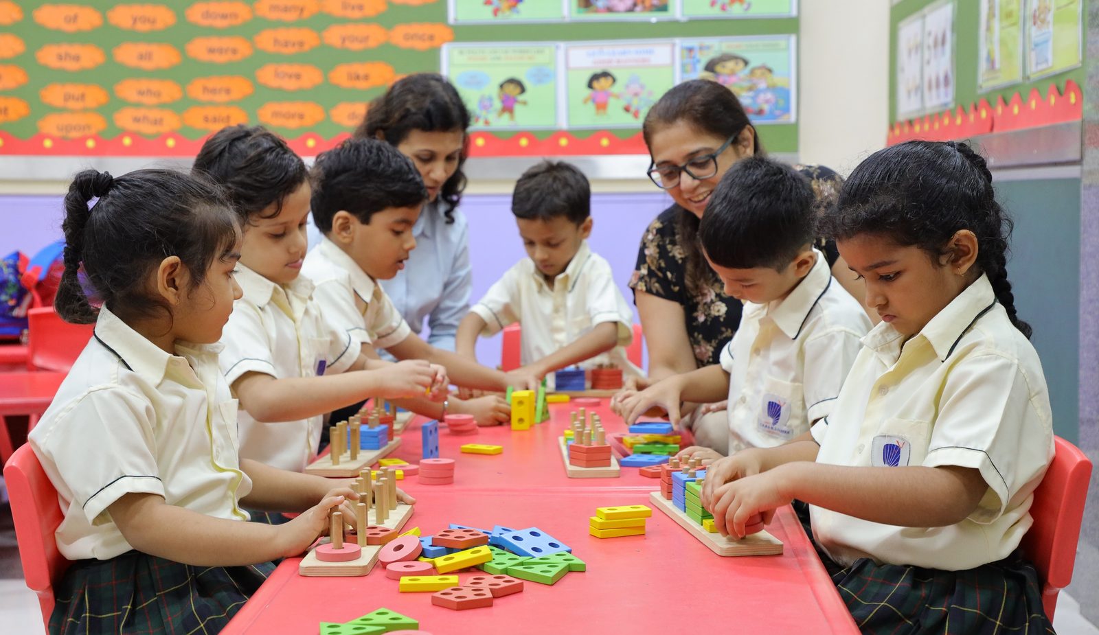 SVKM's Chatrabhuj Narsee Memorial School (ICSE), Vile Parle West photo