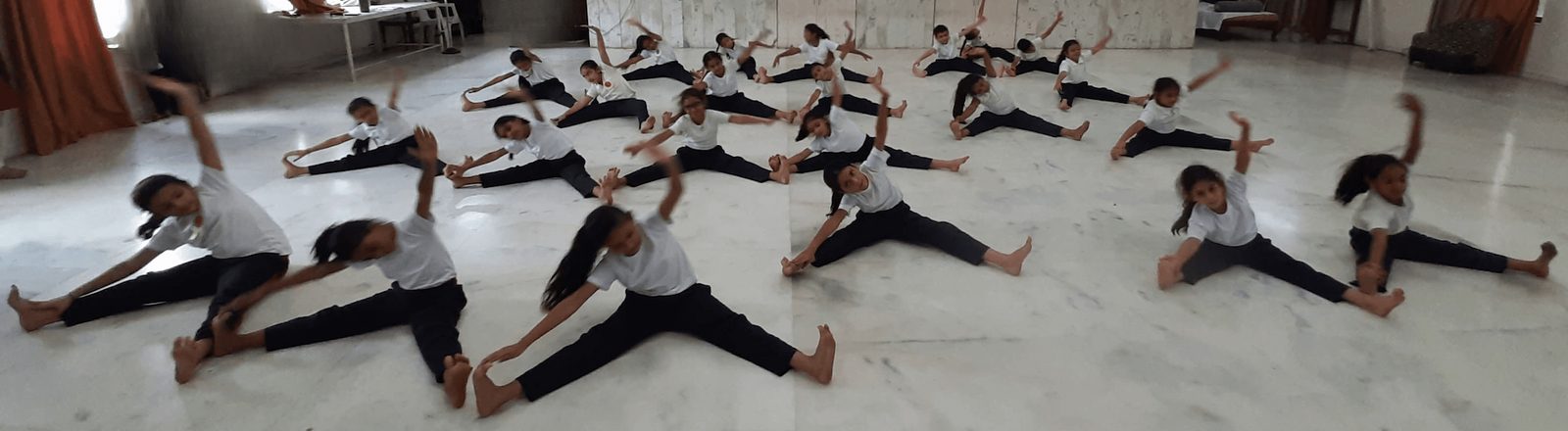 Sri Sri Ravishankar Vidya Mandir (SSRVM), Satellite, Ahmedabad photo