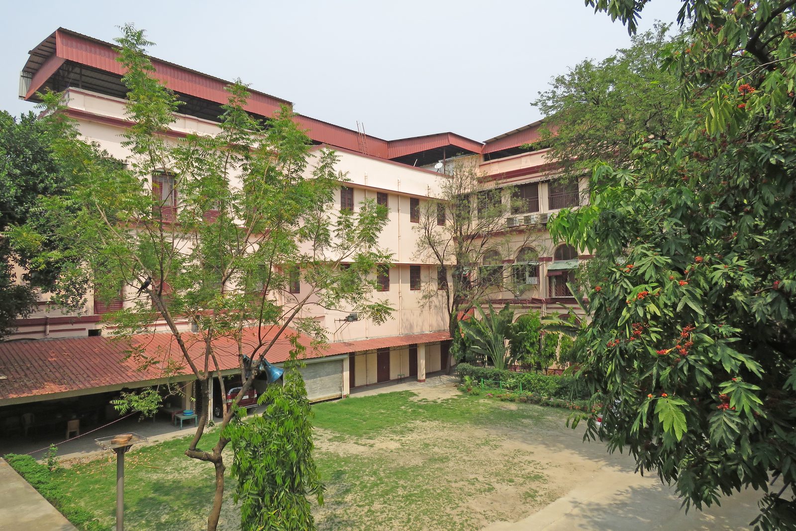 Calcutta Girls' High School campus photo