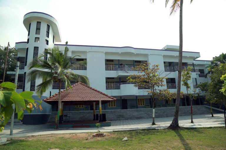 Lake Ford School, Kavanad, Kollam campus photo