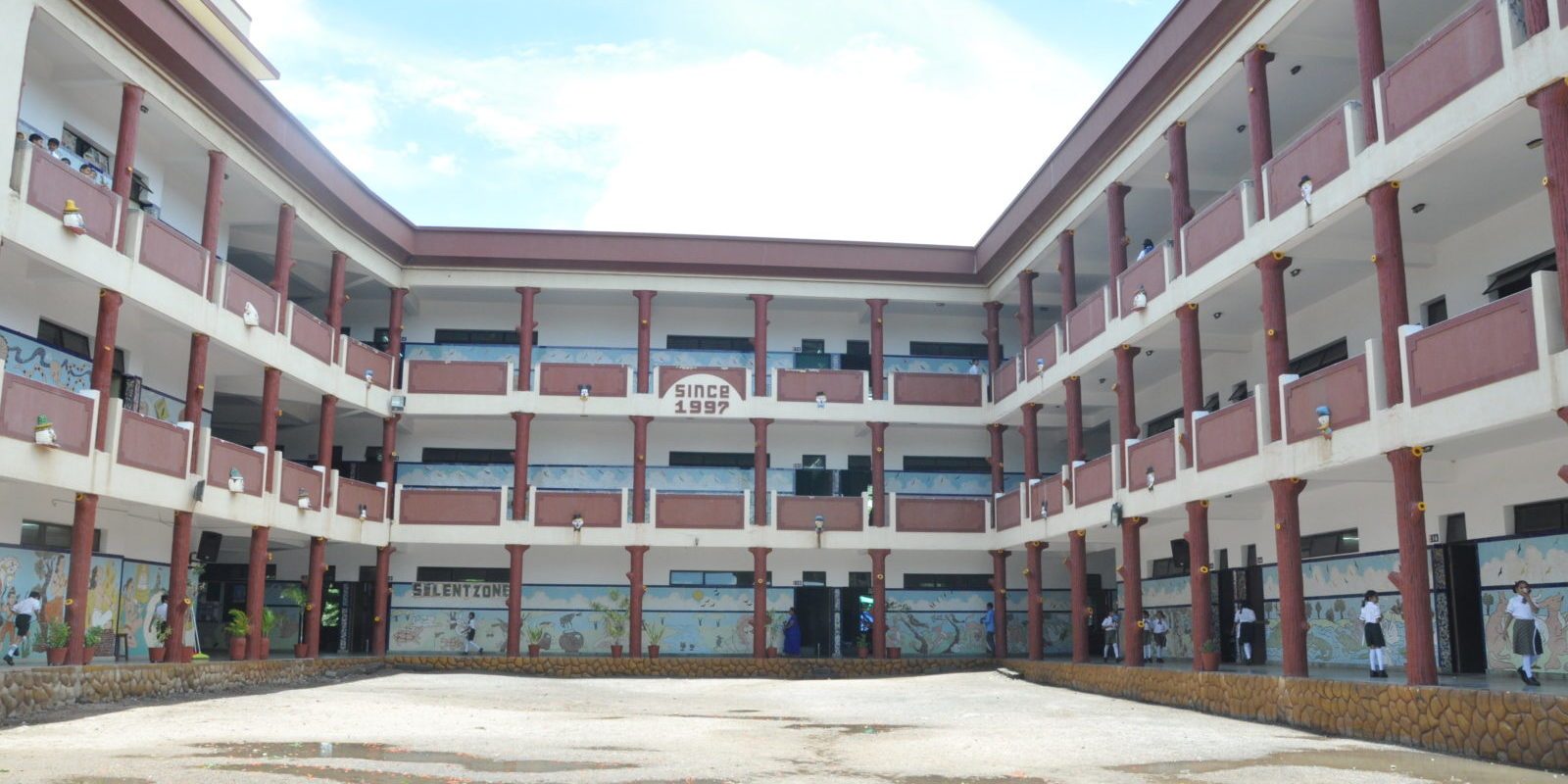 Bhulka Vihar School photo