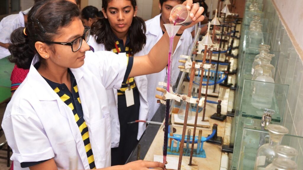 Urmi School photo