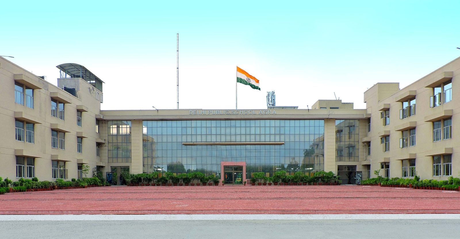 Delhi Public School, Agra photo
