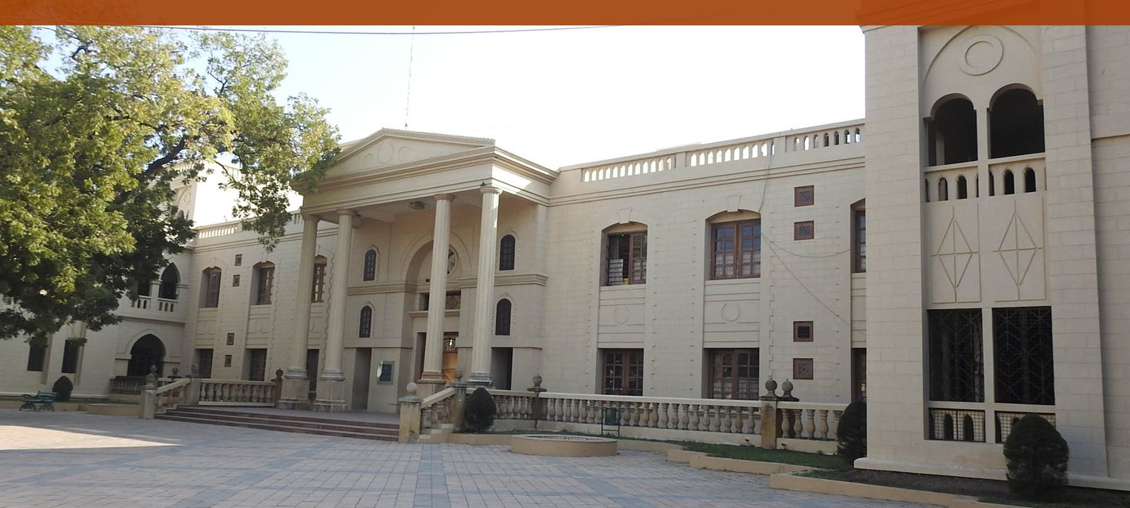 The Rajkumar College photo