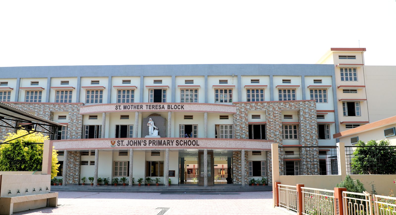 St. John's School, B.L.W. photo