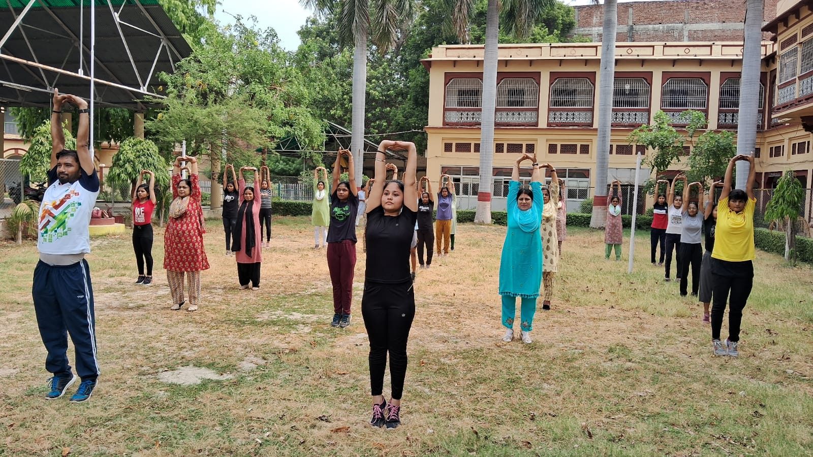 Central Hindu Girls School photo