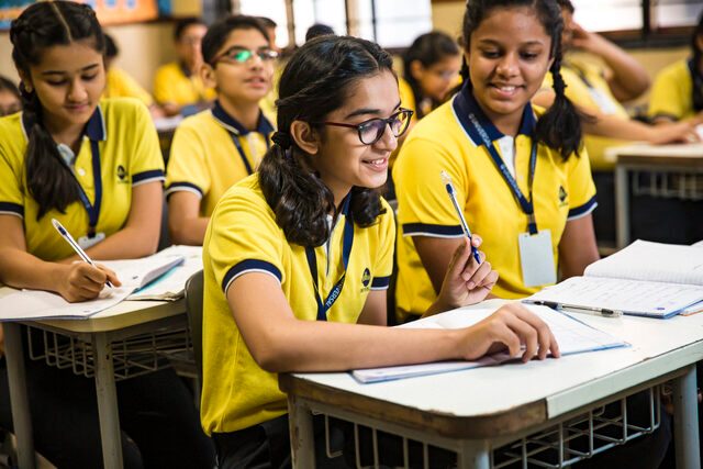 Universal High School, Thane photo