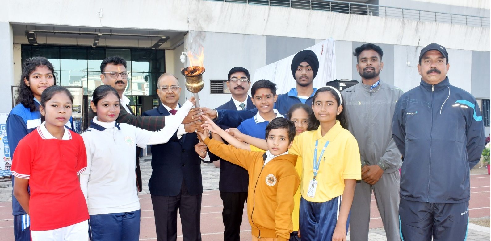 Maharishi Vidya Mandir - I photo