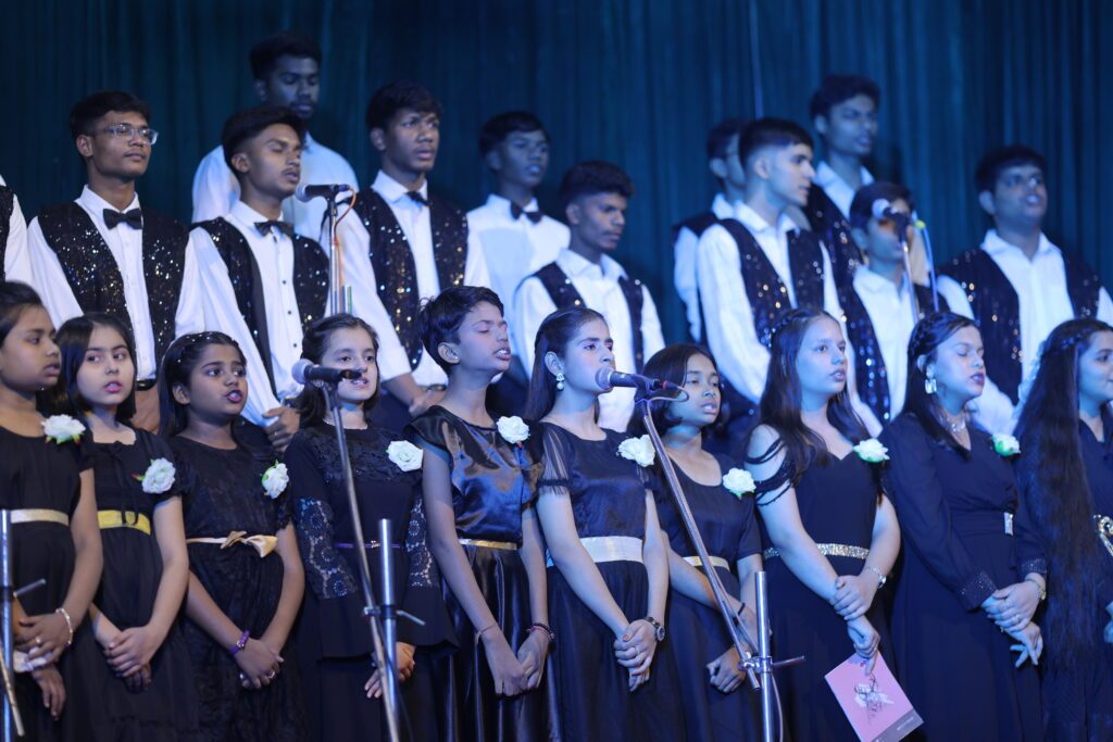 Holy Cross Higher Secondary School, Byron Bazar photo