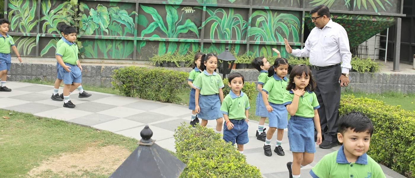 Delhi Public School, Noida photo