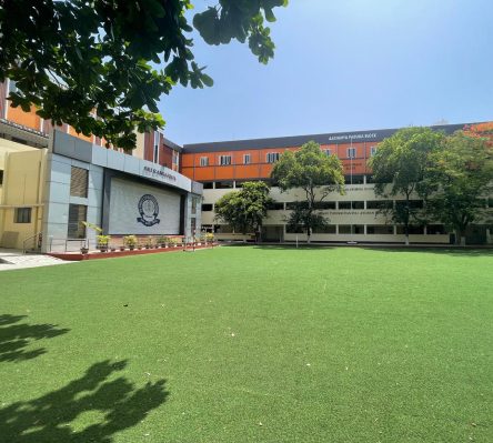 Sri Vageesha Vidhyashram campus