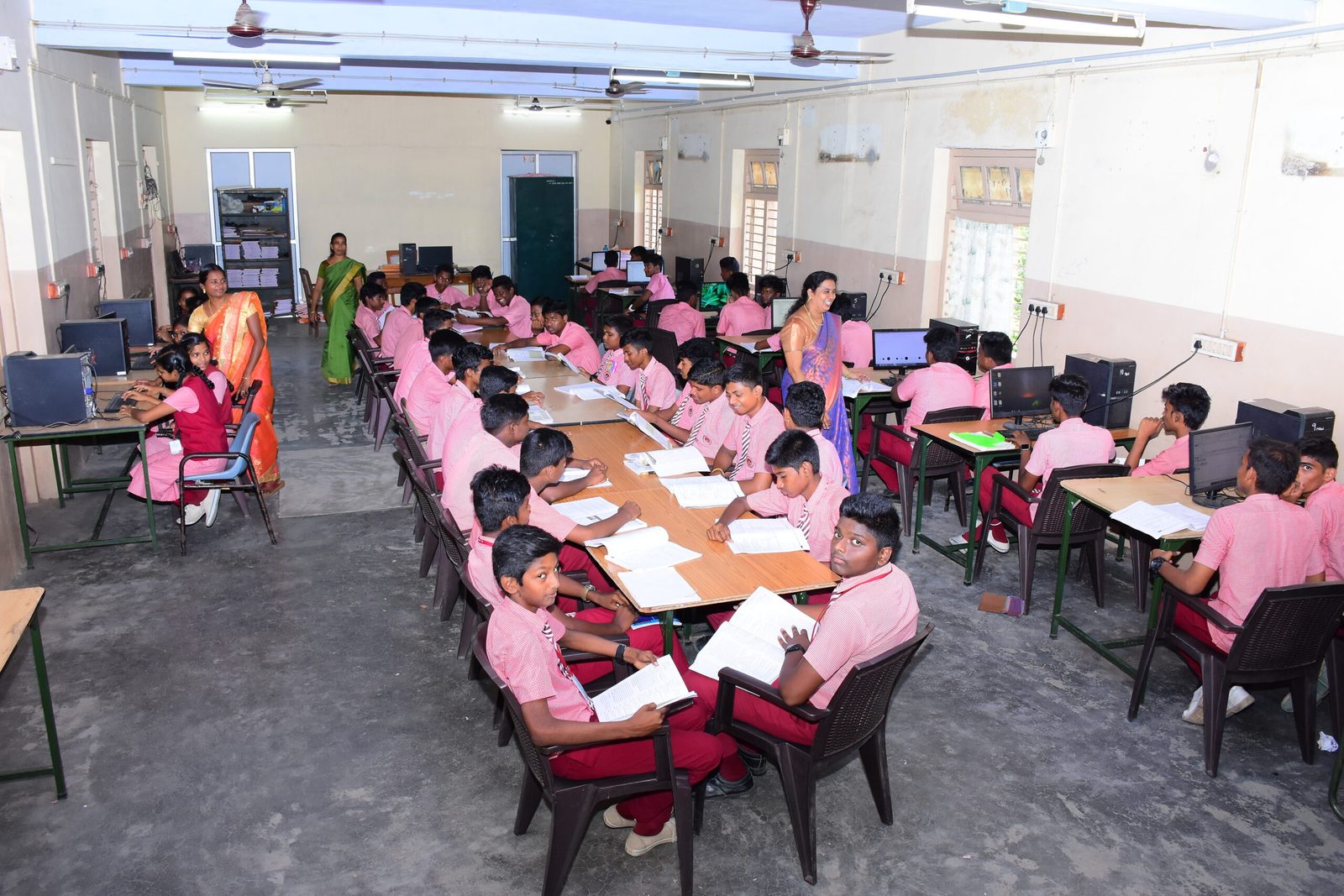 BHEL Matriculation Higher Secondary School campus