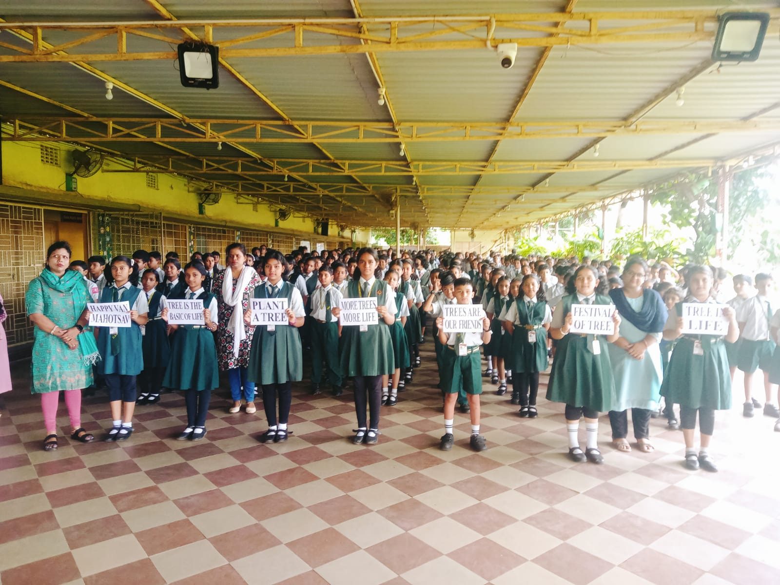D.A.V. Public School, Puri Road photo