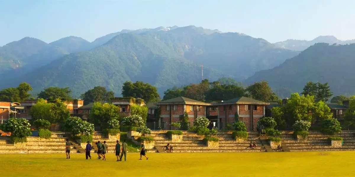 Kāsiga School campus