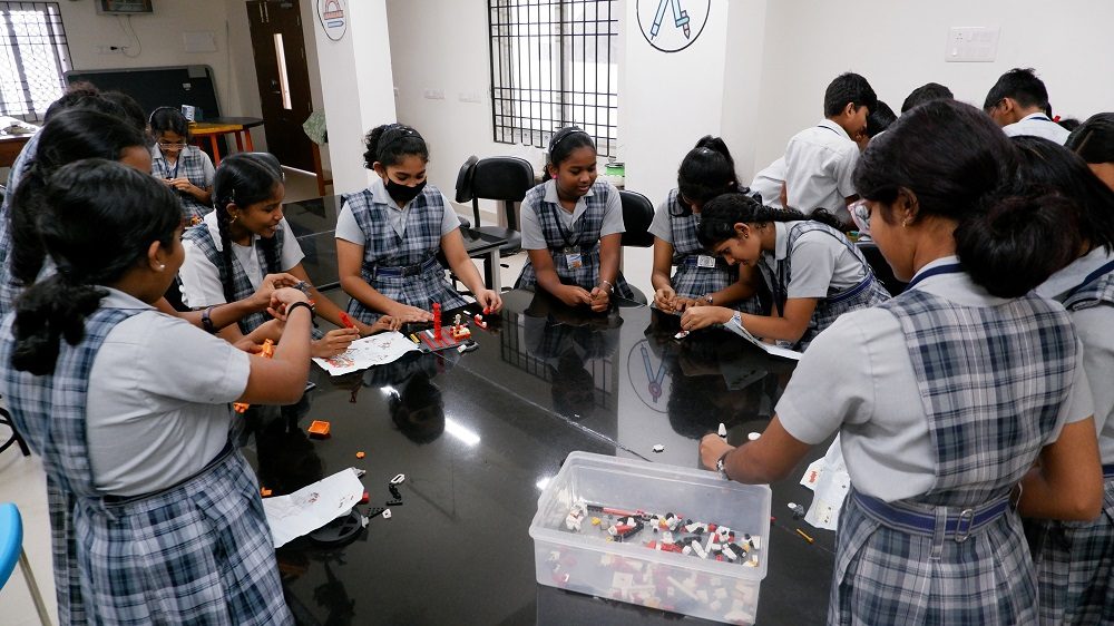 Cochin Refineries School photo