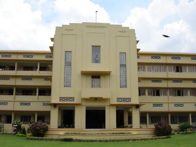 Sacred Heart Convent School campus