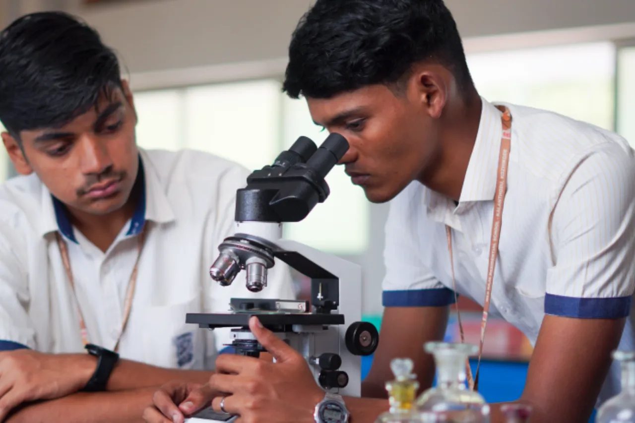 M.E.S. Raja Residential School & Junior College photo