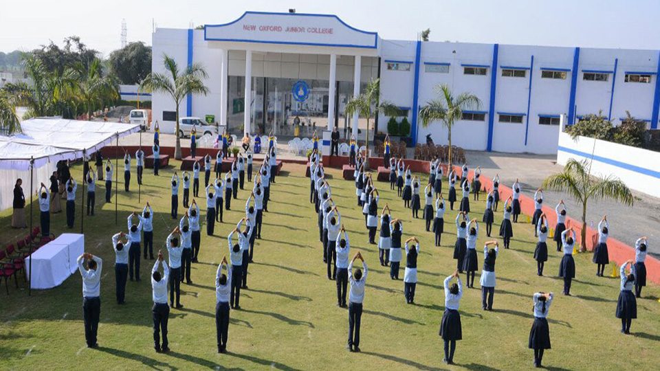 New Oxford Junior College photo
