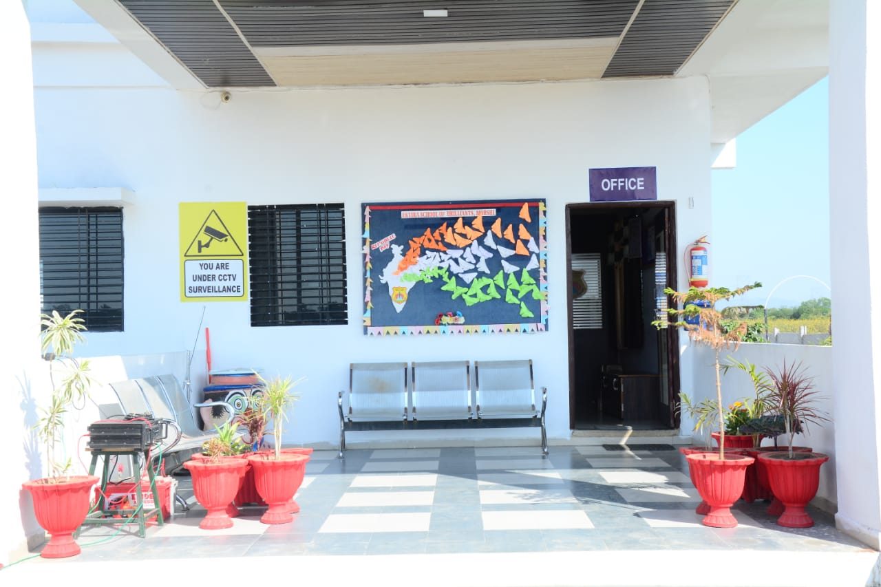 Ekvira School of Brilliants, Morshi photo